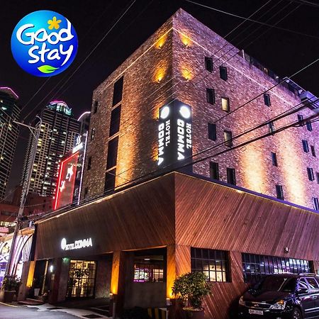 Comma Hotel Busan Buitenkant foto