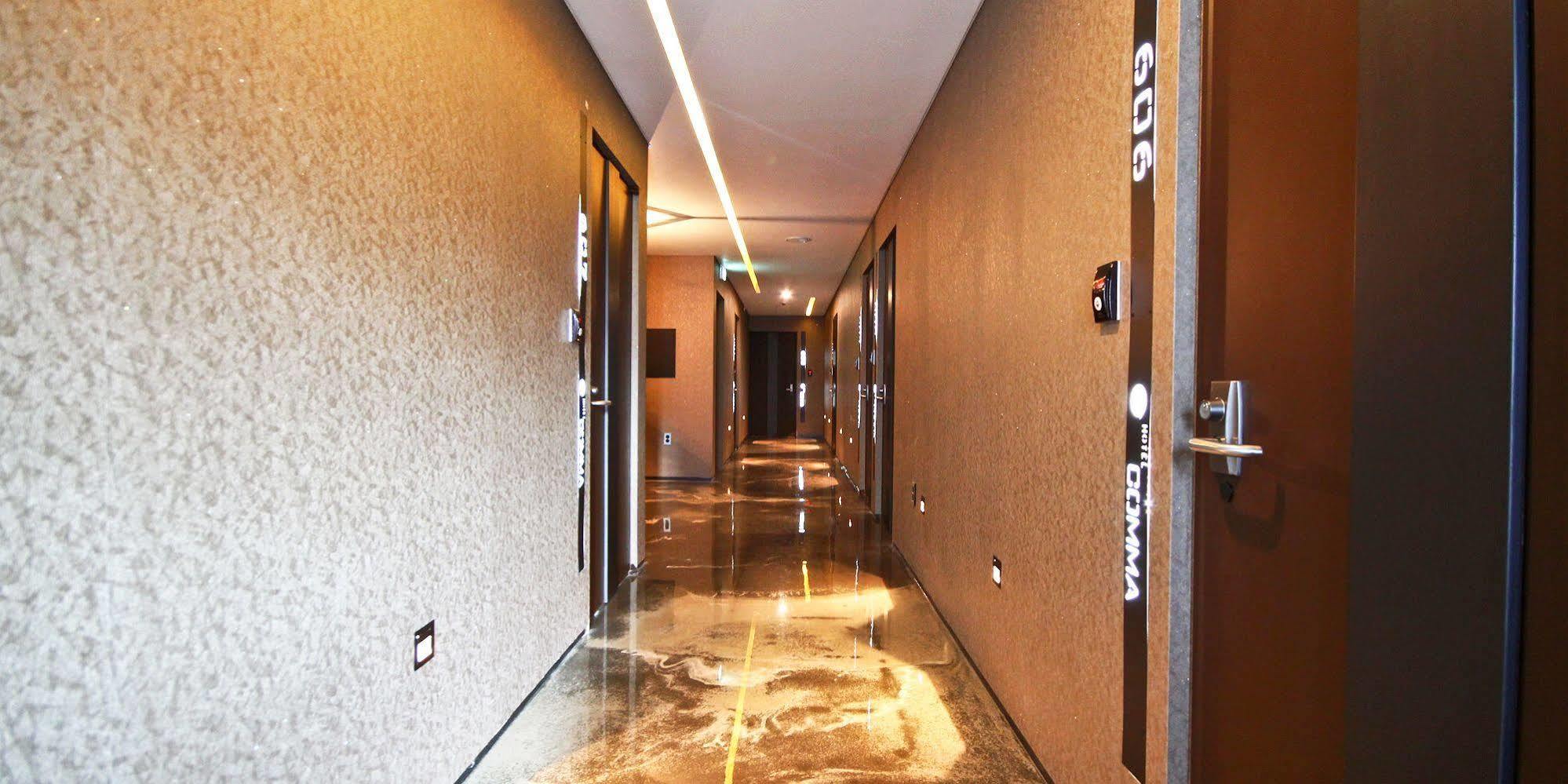 Comma Hotel Busan Buitenkant foto