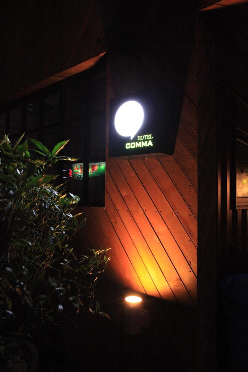 Comma Hotel Busan Buitenkant foto
