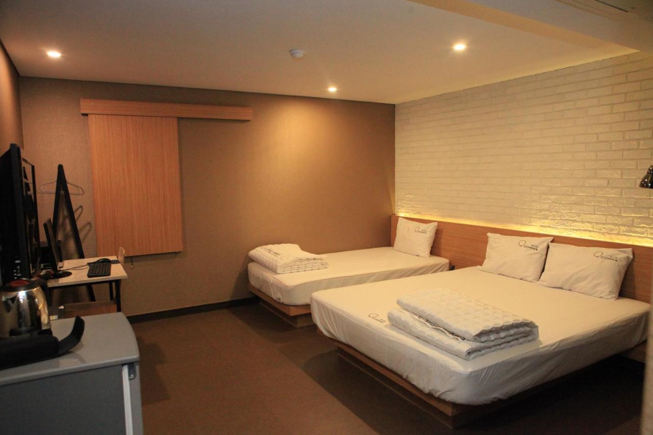 Comma Hotel Busan Buitenkant foto